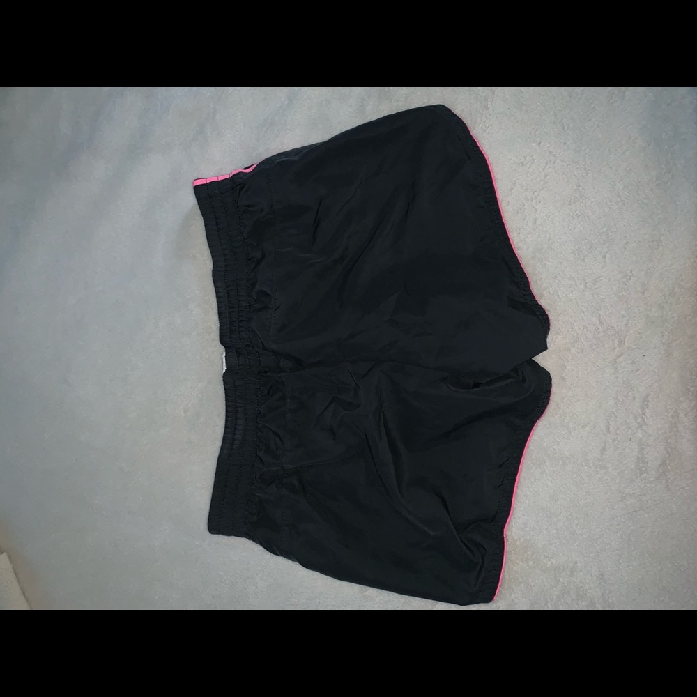 Danskin athletic shorts - Picture 3 of 5